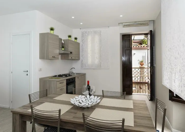 Holiday Home Taormina 3